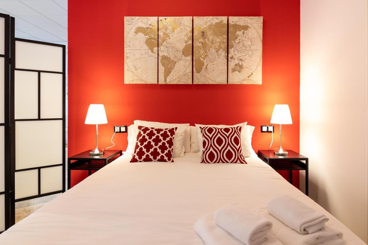 Saenz Suites Gallery By Bossh! Apartments Málaga Exterior foto